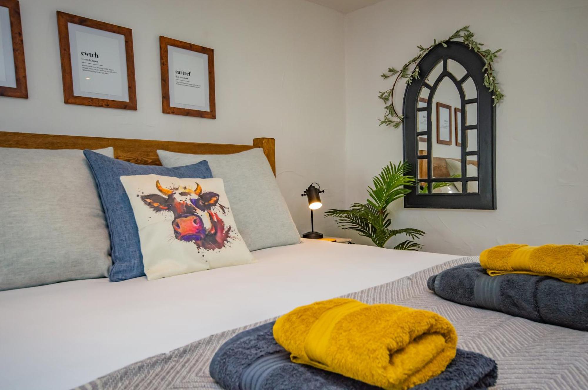 Cosy Farm Conversion In The Heart Of Pembrokeshire Maenclochog Ngoại thất bức ảnh