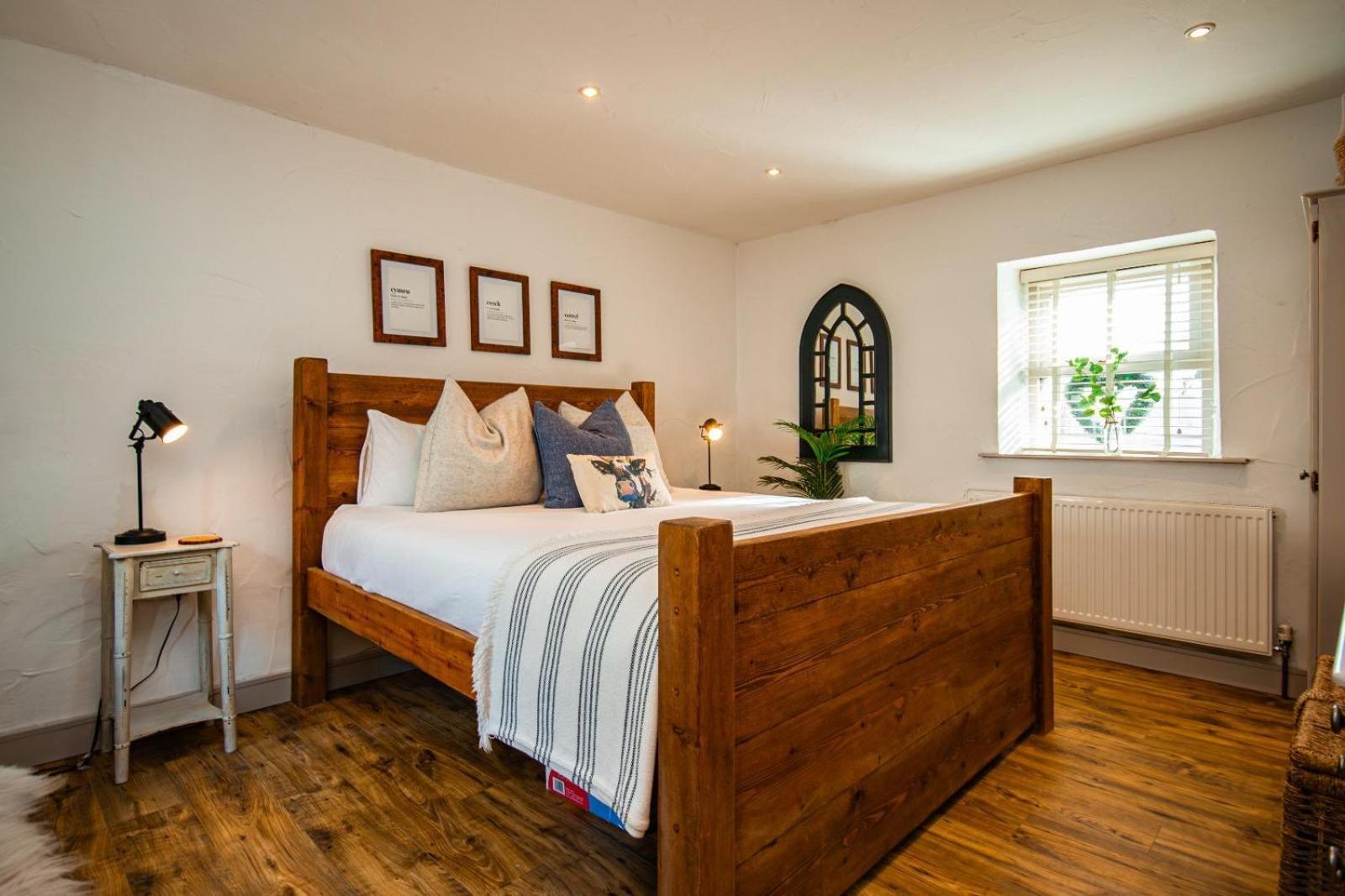 Cosy Farm Conversion In The Heart Of Pembrokeshire Maenclochog Ngoại thất bức ảnh