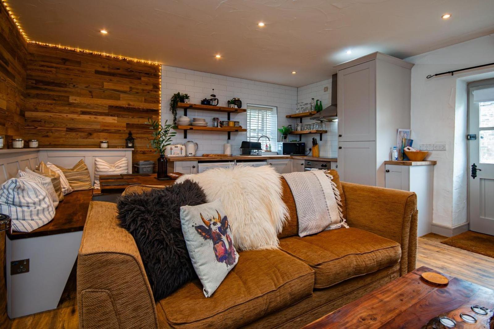Cosy Farm Conversion In The Heart Of Pembrokeshire Maenclochog Ngoại thất bức ảnh